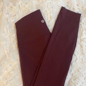womens size 4 25” wunder under lululemon leggings